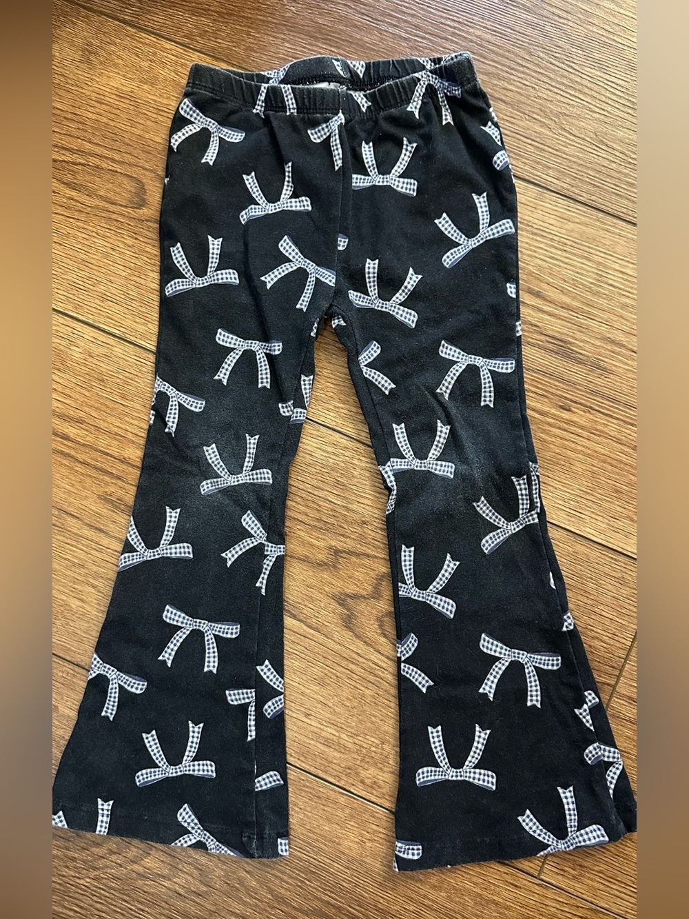 100% cotton 4T Kids Black Bow-Print Flared Leggings